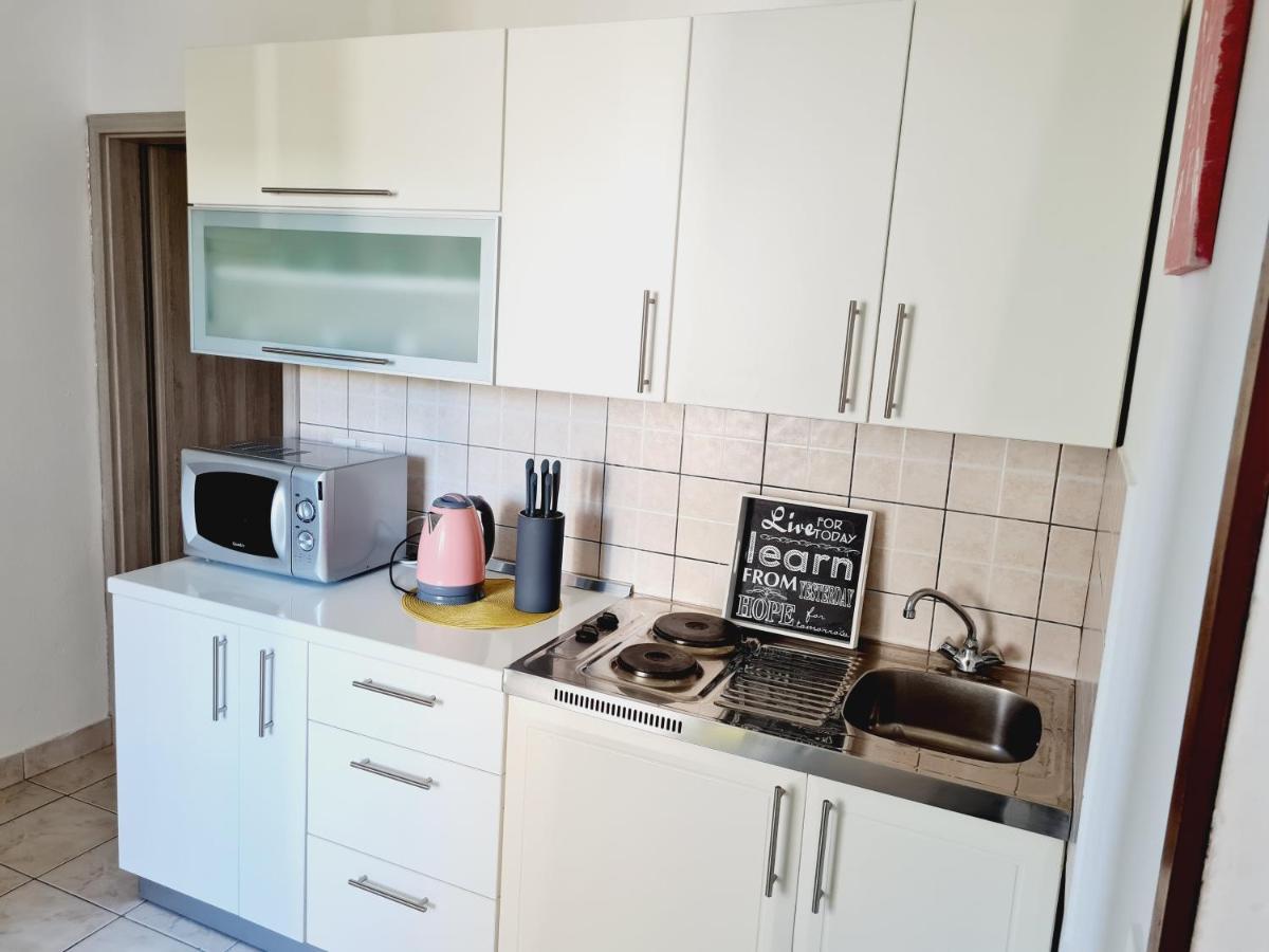 Apartments Dorotea Новаля Екстер'єр фото